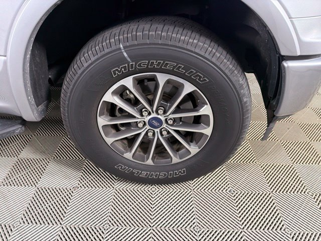 Used 2020 Ford F150 XLT w/ Equipment Group 302A Luxury AWD/4WD image 18