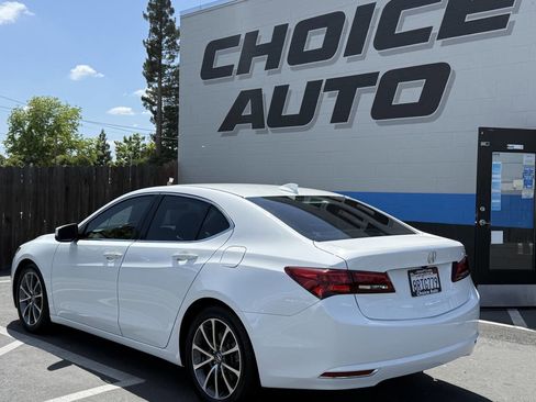 Used 2017 Acura TLX V6 w/ Technology Package FWD image 24