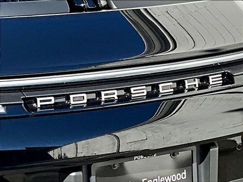 Certified 2025 Porsche 911 Carrera image 13