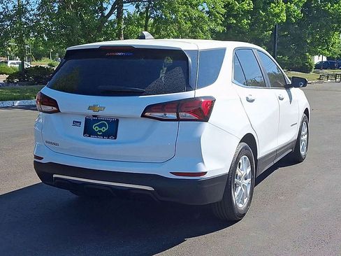 Certified 2024 Chevrolet Equinox LT FWD image 2