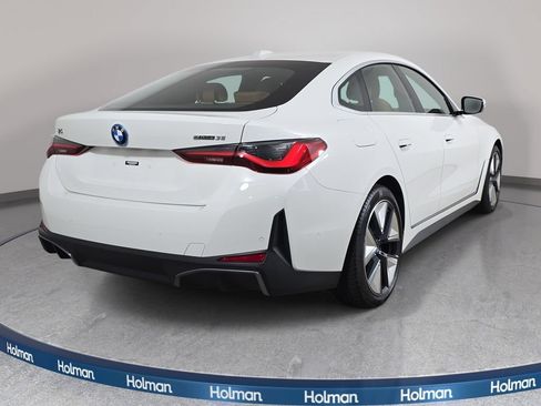 Used 2023 BMW i4 eDrive35 RWD image 6