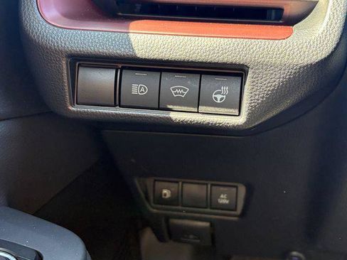 Certified 2024 Toyota Prius Prime FWD image 26