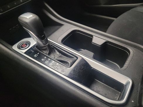 Used 2021 Nissan Sentra SV FWD image 26