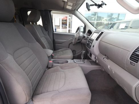 Used 2021 Nissan Frontier S RWD image 12