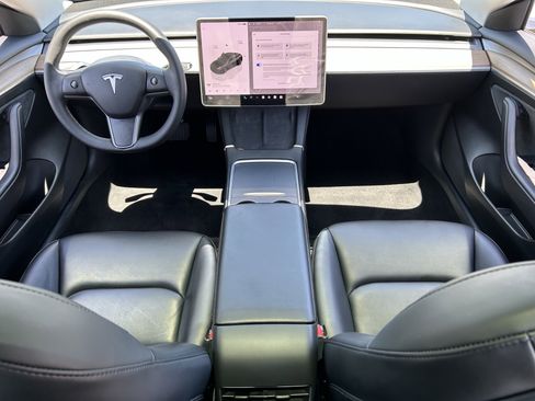 Used 2023 Tesla Model 3 Standard Range RWD image 13