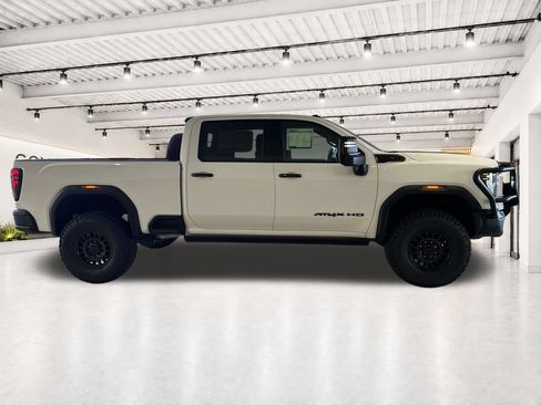 New 2026 GMC Sierra 2500 AT4X w/ AT4X AEV Edition AWD/4WD image 14