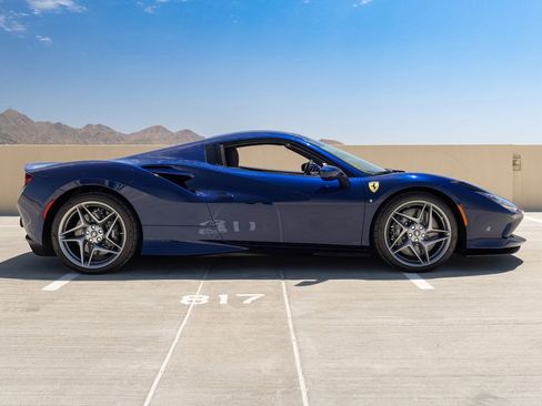 Used 2022 Ferrari F8 Tributo RWD image 21