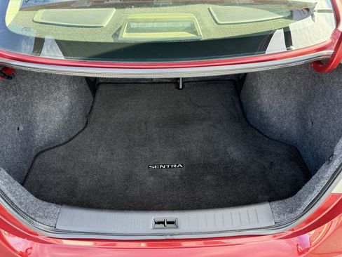 Used 2015 Nissan Sentra SV image 18