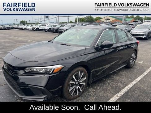 Used 2023 Honda Civic EX image 1
