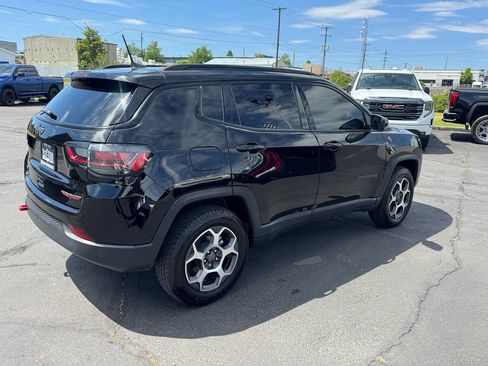 Used 2022 Jeep Compass Trailhawk w/ Trailhawk Elite Group AWD/4WD image 10