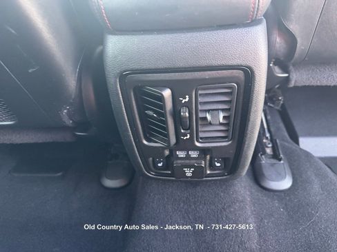 Used 2024 Dodge Durango GT AWD/4WD image 18