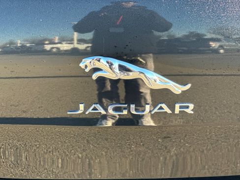 Used 2015 Jaguar XJ L Portfolio image 50