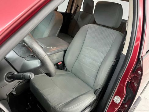 Used 2014 RAM 1500 Express AWD/4WD image 19