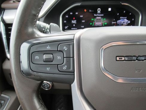 Used 2022 GMC Sierra 1500 Denali AWD/4WD image 24
