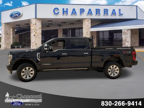 Used 2021 Ford F250 Platinum w/ FX4 Off-Road Package AWD/4WD image 3
