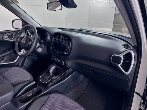 Certified 2023 Kia Soul LX image 26