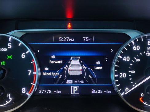 Used 2021 Nissan Sentra SR FWD image 4