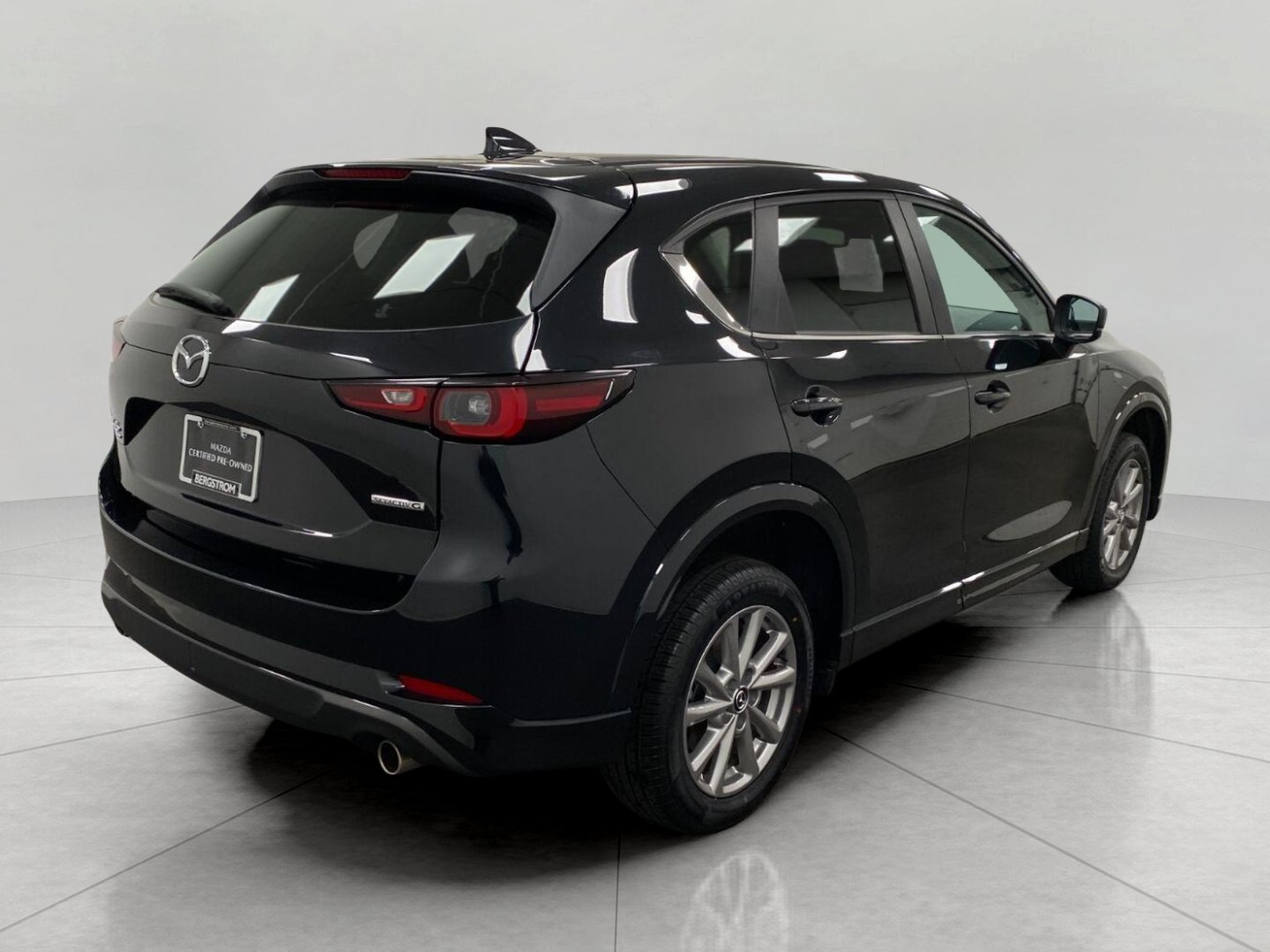 Used 2025 MAZDA CX-5 AWD 2.5 S w/ Preferred Package image 3