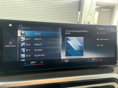Used 2023 BMW i4 eDrive35 RWD image 18