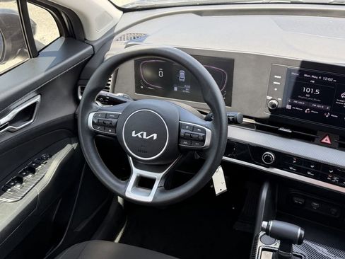 Certified 2023 Kia Sportage LX FWD image 13