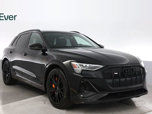 Used 2023 Audi e-tron Chronos w/ Chronos Package AWD/4WD image 12