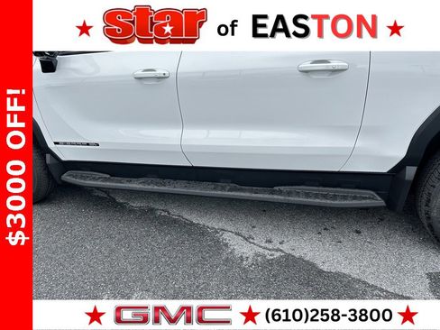 New 2026 GMC Sierra EV Elevation w/ Premium Package image 28