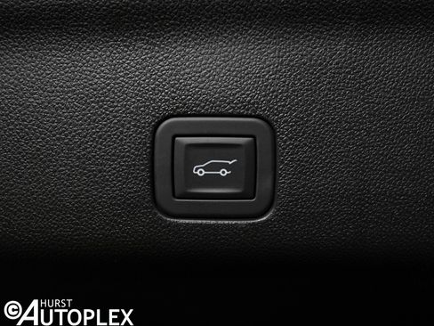 Used 2026 GMC Yukon AT4 Ultimate w/ LPO, Floor Liner Package image 15