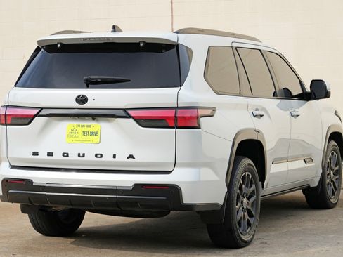Used 2024 Toyota Sequoia Platinum AWD/4WD image 57