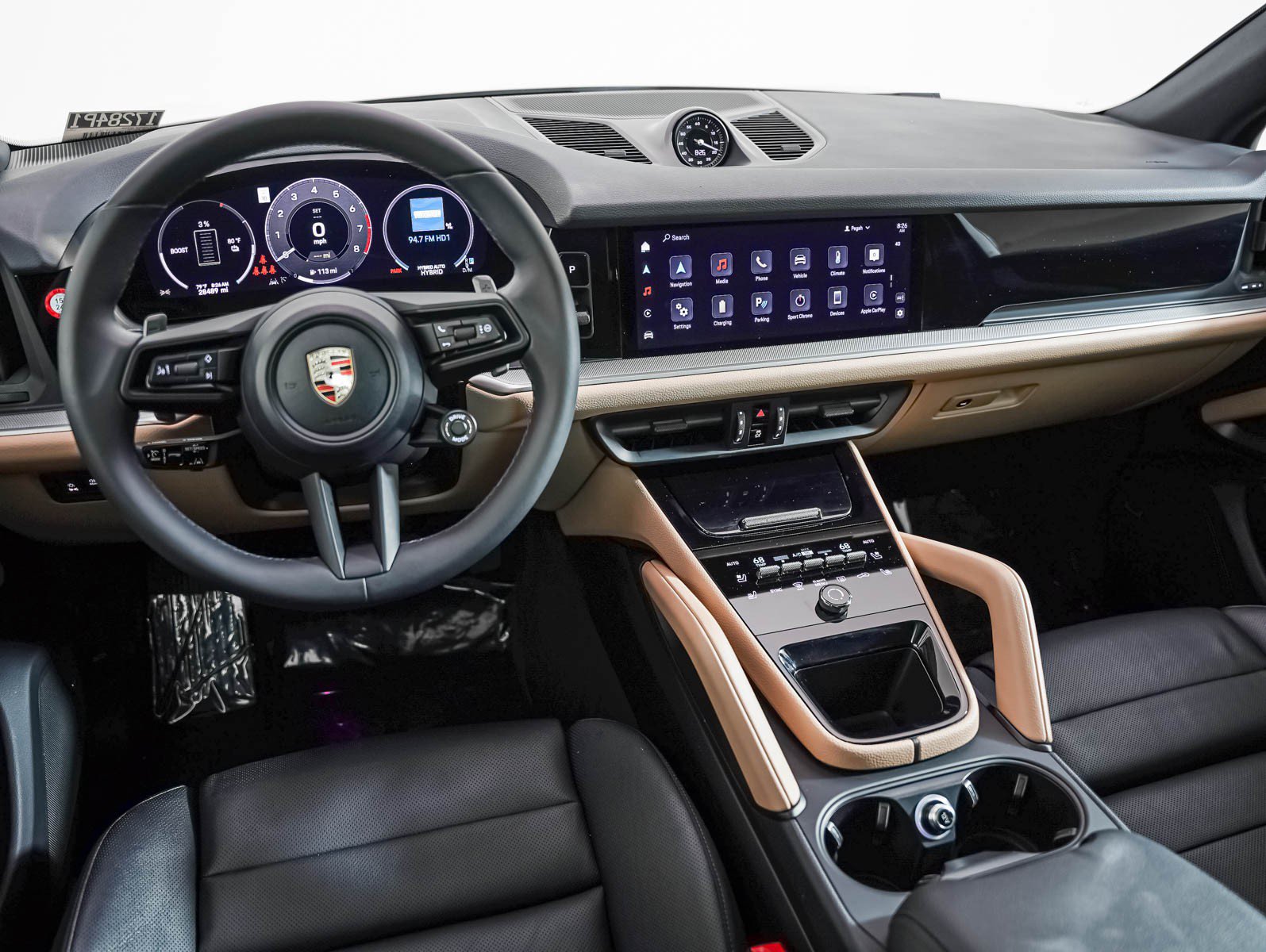 Certified 2024 Porsche Cayenne AWD/4WD image 19