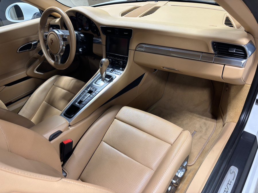 Used 2015 Porsche 911 Carrera S RWD image 16