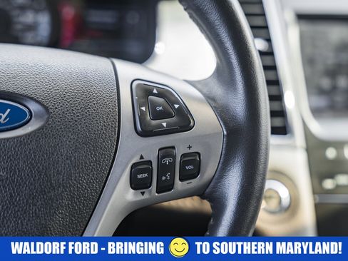 Used 2013 Ford Taurus SEL image 28