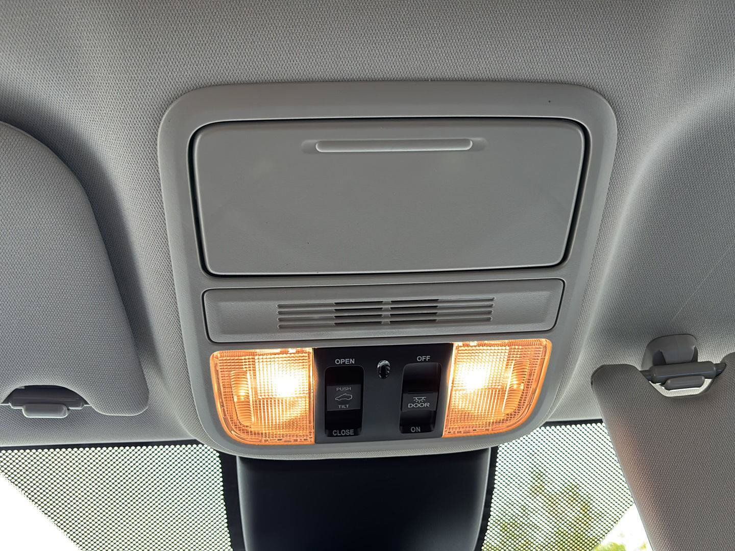 Used 2026 Honda Odyssey EX-L image 39