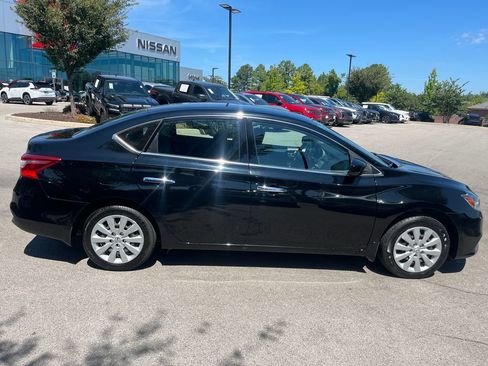 Used 2019 Nissan Sentra S FWD image 7