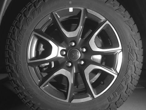 Used 2025 Jeep Compass Trailhawk image 9