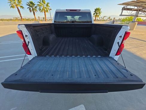 Used 2021 Chevrolet Silverado 1500 LT Trail Boss w/ Bed Protection Package image 27