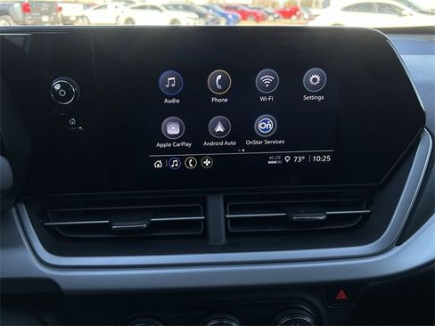 Used 2025 Chevrolet Trax RS image 20