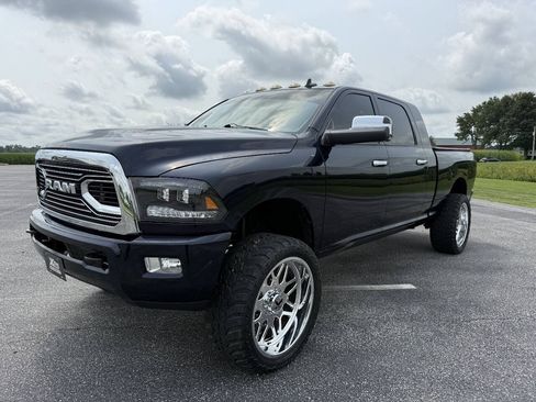 Used 2015 RAM 2500 SLT w/ Snow Chief Group AWD/4WD image 2