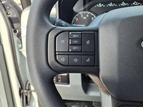 New 2026 Ford F250 XLT w/ FX4 Off-Road Package image 15