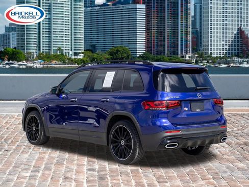 Used 2023 Mercedes-Benz GLB 250 GLB 250 image 4