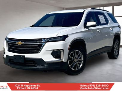 Used 2023 Chevrolet Traverse LT