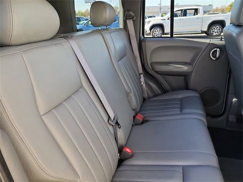 Used 2007 Jeep Liberty Limited image 20