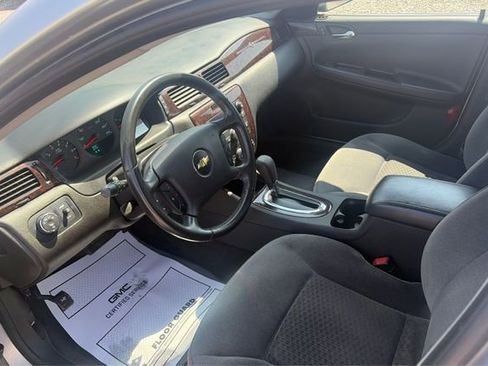 Used 2012 Chevrolet Impala LS FWD image 9