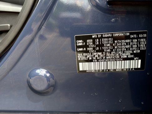 Used 2025 Subaru Outback Premium AWD/4WD image 28