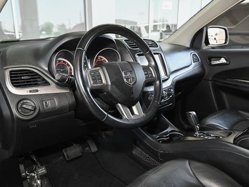 Used 2018 Dodge Journey Crossroad FWD image 19