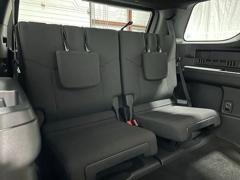 Used 2025 Toyota 4Runner SR5 image 56