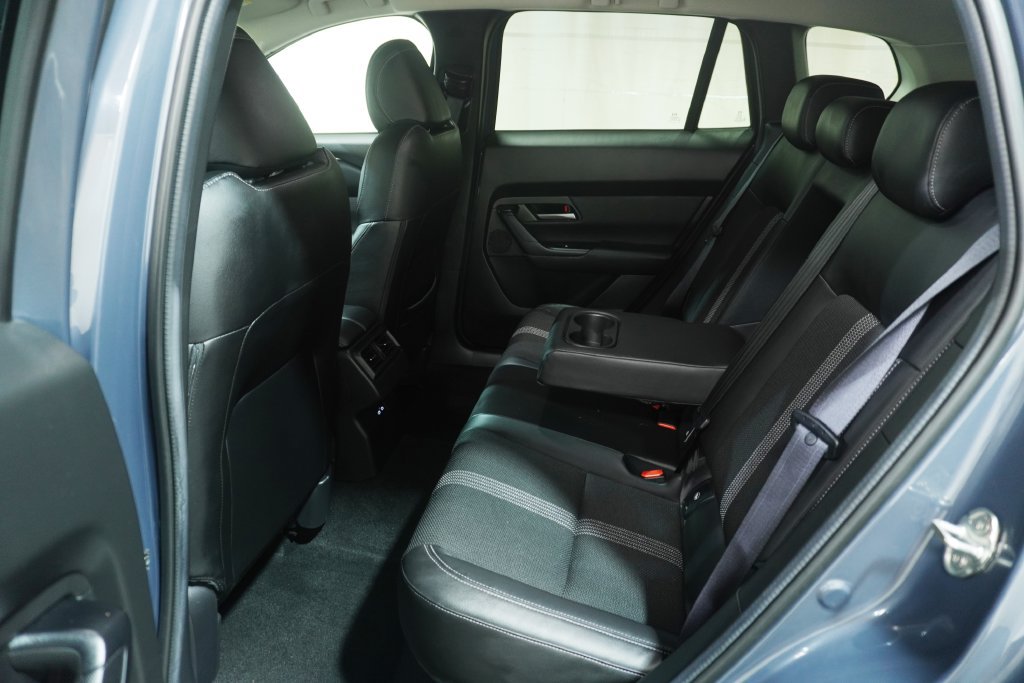 Used 2025 MAZDA CX-50 AWD 2.5 S w/ Accent Package image 12
