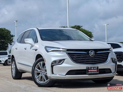 Certified 2023 Buick Enclave Essence w/ Experience Buick Package