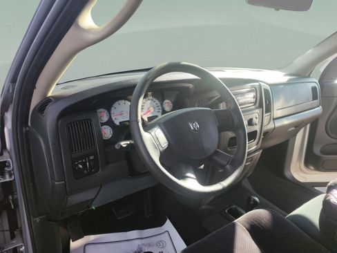 Used 2004 Dodge Ram 1500 Truck SLT w/ Sport Appearance Group image 19