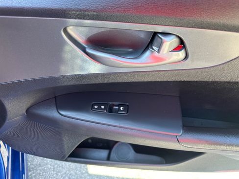 Used 2021 Kia Forte LXS FWD image 22