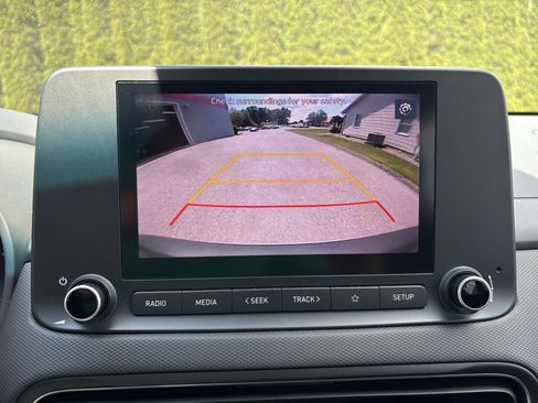 Used 2023 Hyundai Kona SEL AWD/4WD image 27